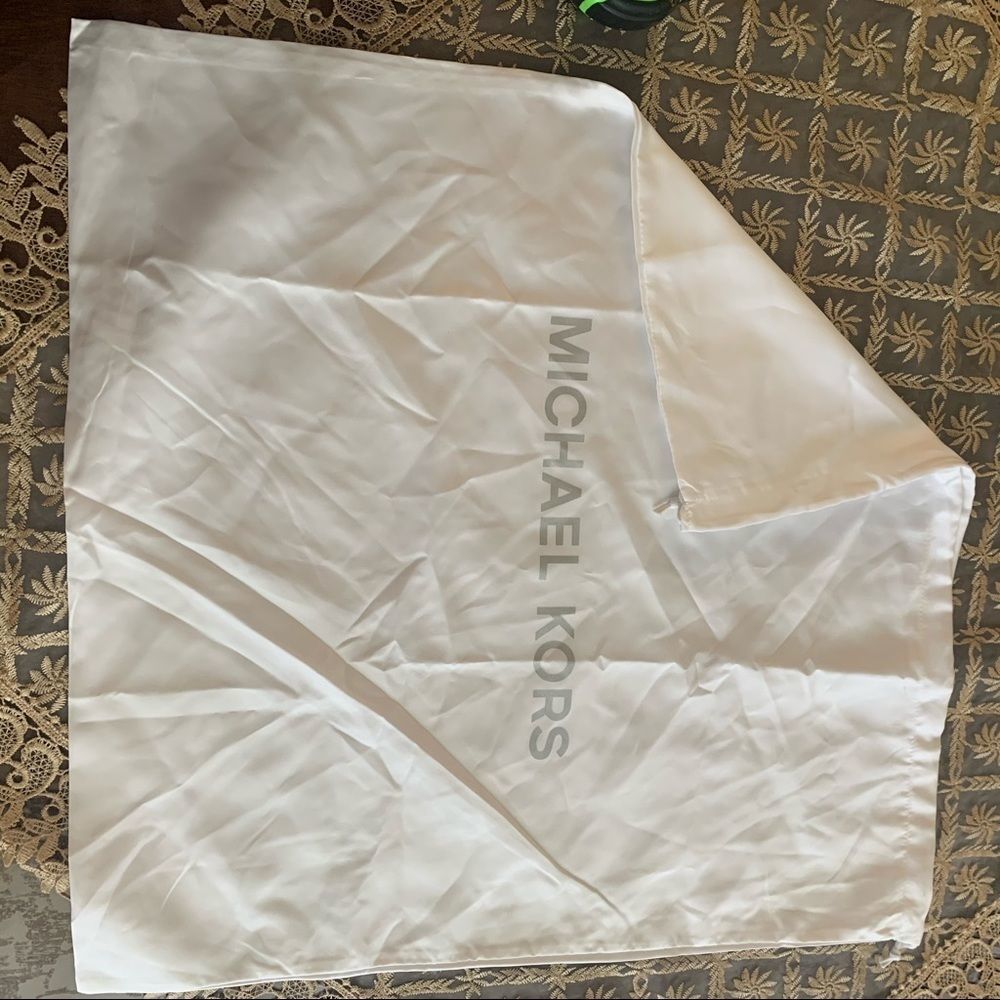 New Mk duste bag - Picture 2 of 3